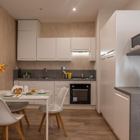Door22 - Apartment In S. Lorenzo 佛罗伦萨 外观 照片