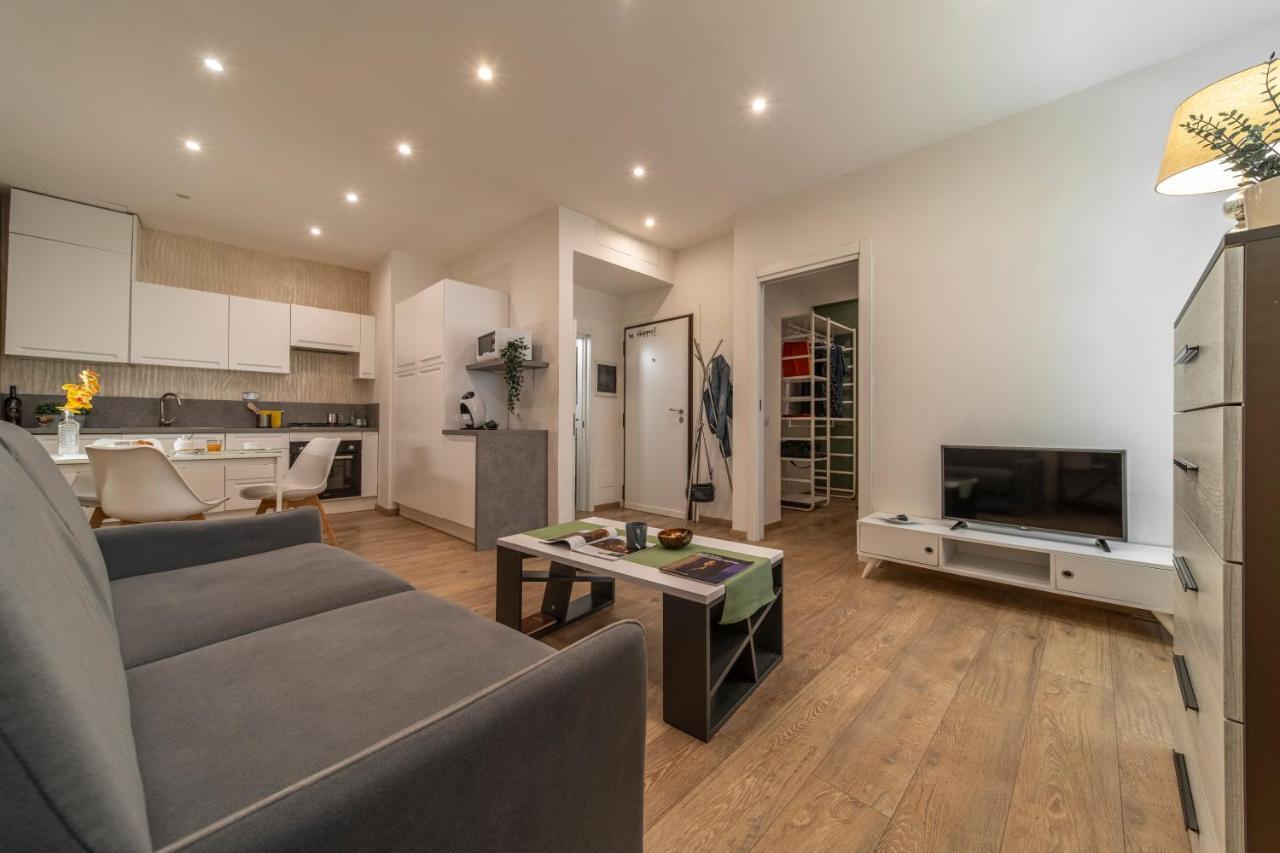 Door22 - Apartment In S. Lorenzo 佛罗伦萨 外观 照片