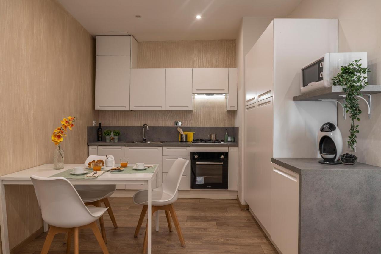 Door22 - Apartment In S. Lorenzo 佛罗伦萨 外观 照片